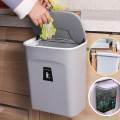 Thùng rác treo tủ bếp tiện lợi cho mọi nhà