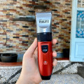 Tông đơ cắt tóc Philips chuyên nghiệp có sạc pin tiện dụng