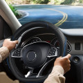 Bọc vô lăng ô tô chất liệu da chữ D thể thao vát đáy, Màu đen chỉ xanh	