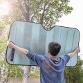 Tấm che nắng ô tô kính lái tráng bạc cao cấp