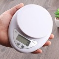 Cân tiểu ly điện tử 5kg để bàn nhà bếp màn hình LCD
