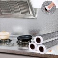 Giấy dán tường nhà bếp tráng nhôm cách nhiệt chống thấm cao cấp