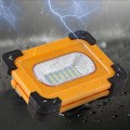 Đèn năng lượng mặt trời cầm tay kiêm sạc dự phòng tiện lợi